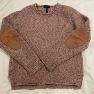 Rag & Bone pink melange wool sweater.Suede elbow patches.Size M.Good condition.